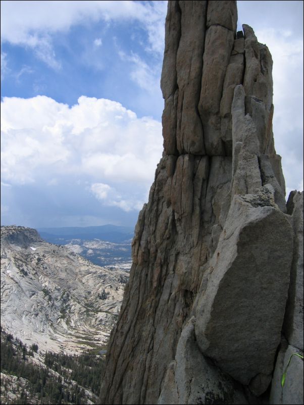 2005-09-09 Cathedral Peak (27) Eichhorn close up